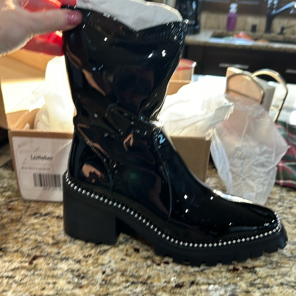 Lattelier silver rhinestone boots NIB